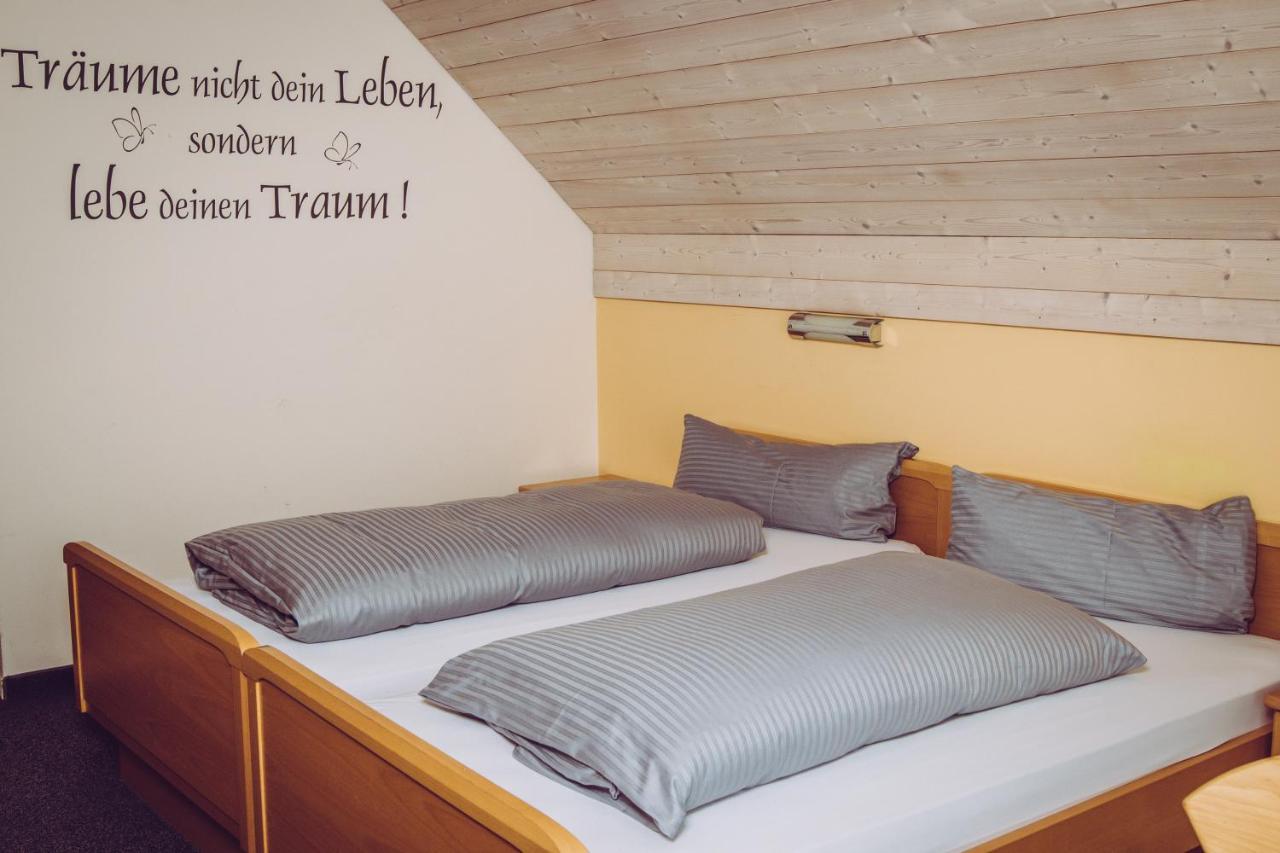 Gasthof Zur Bruecke Kaufering Экстерьер фото