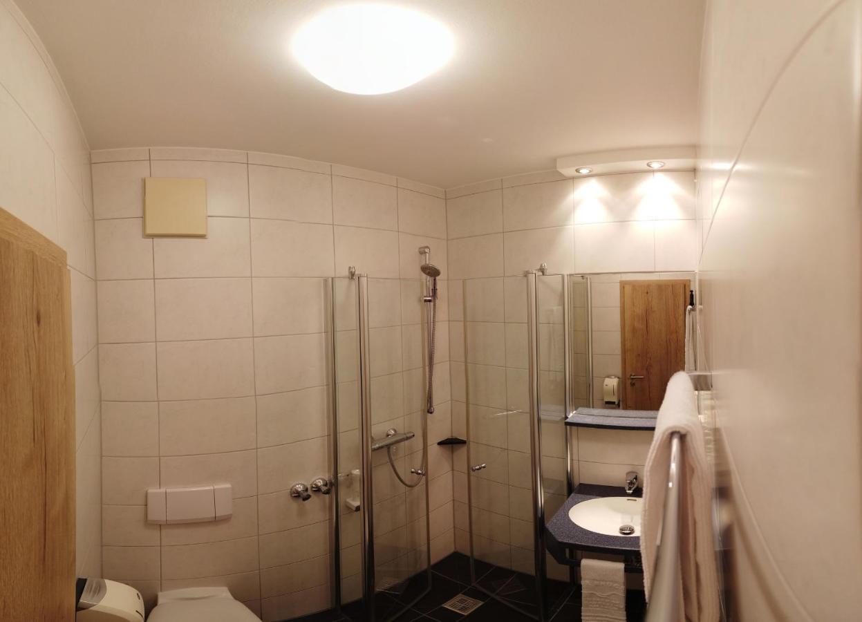 Gasthof Zur Bruecke Kaufering Экстерьер фото